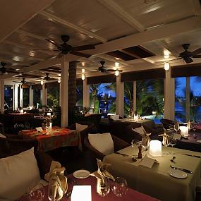 luxury-hotel-in-mauritius-03