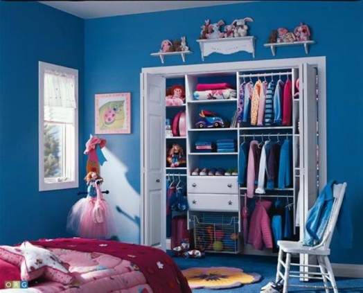 modern-kids-closet-organized-01