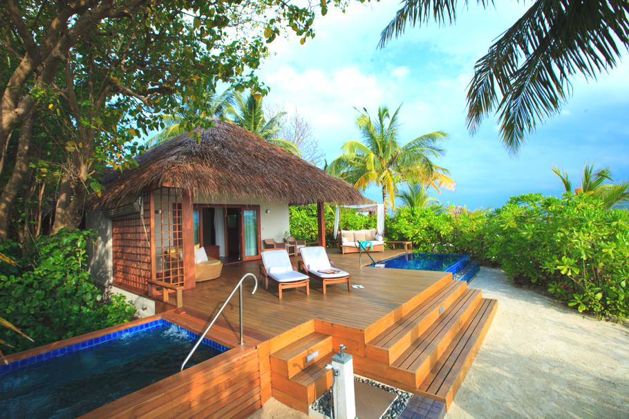 maldives-living-at-baros-residence