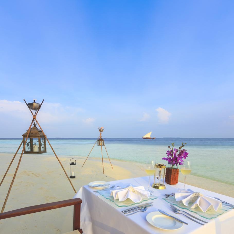 maldives-living-at-baros-residence