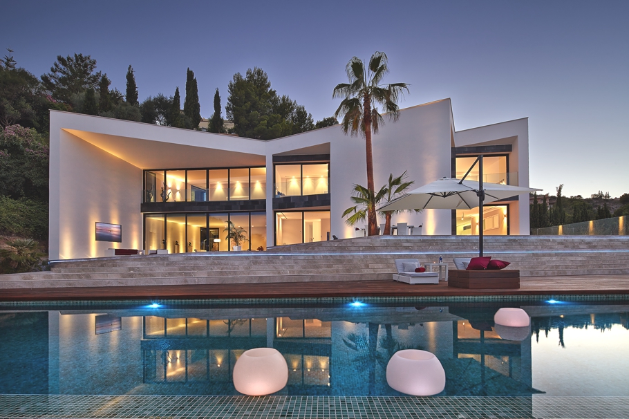 luxury-villa-in-son-vida-02