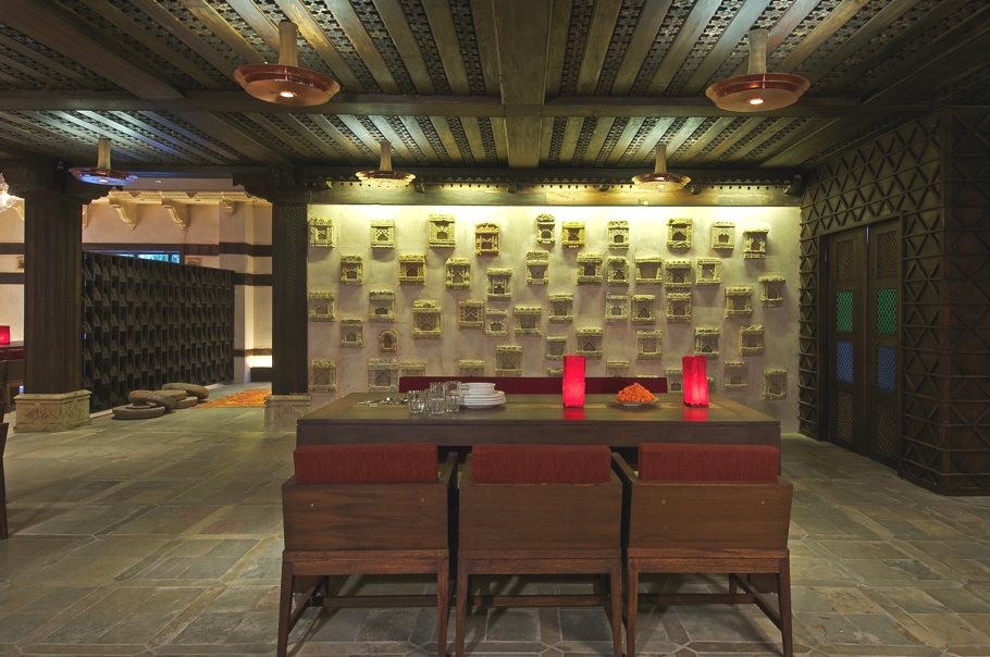 contemporary-restaurant-design-india