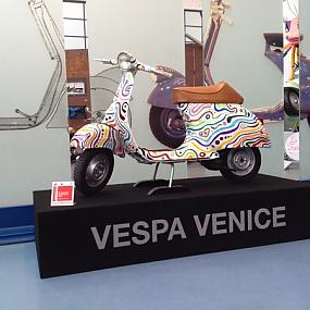 luca-moretto-vespa-venice-al-museo-piaggio-06