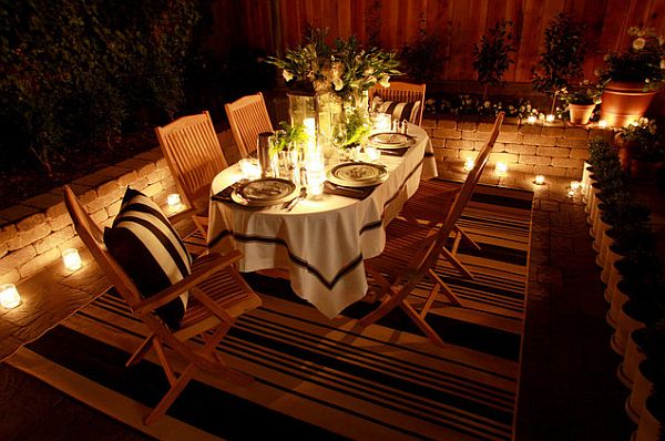 outdoor-dining-room-party-setup