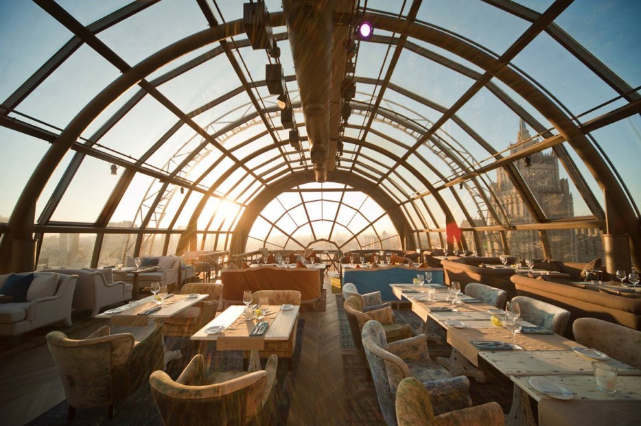 Дизайн интерьера бара White Rabbit Restaurant & Bar