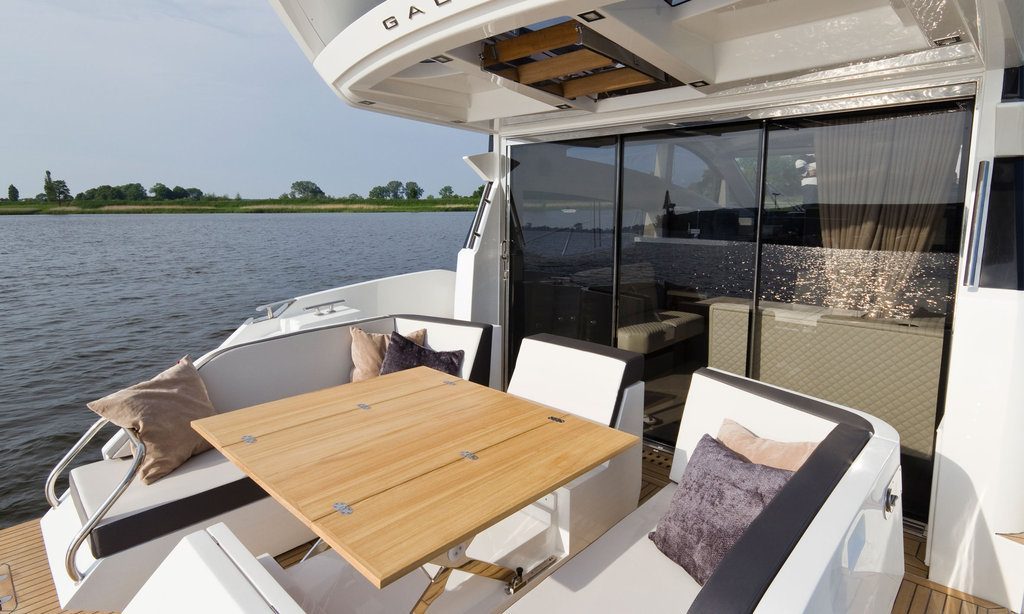 GALEON 430 SKYDECK