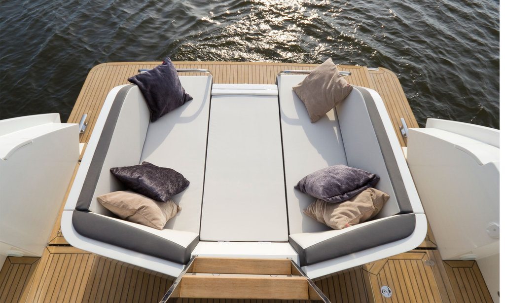 GALEON 430 SKYDECK