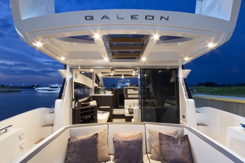 GALEON 430 SKYDECK