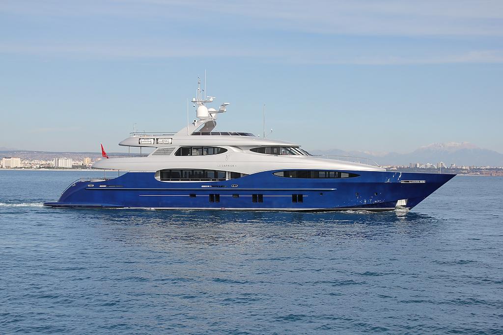 Яхта Vicem 46M