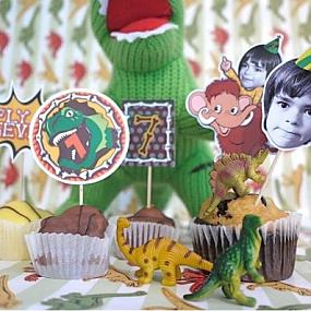 personalized-happy-yumi-cake-toppers-for-a-funny-kids-party-05