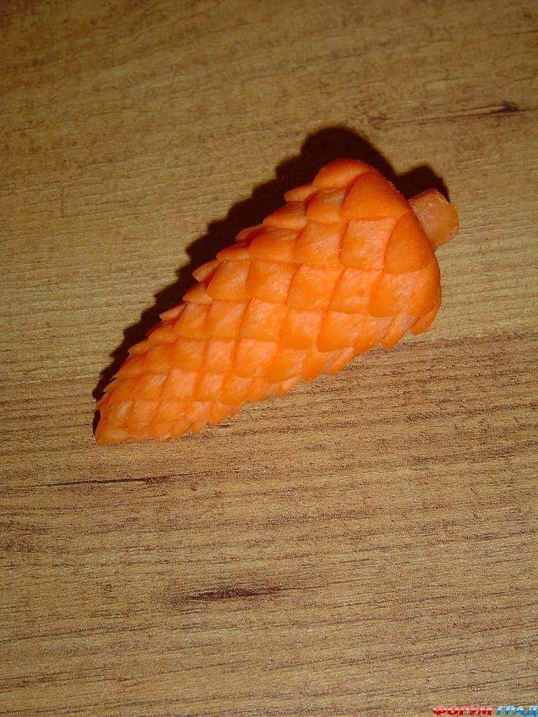 шишка из моркови