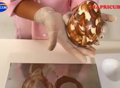 яйцо из шоколада