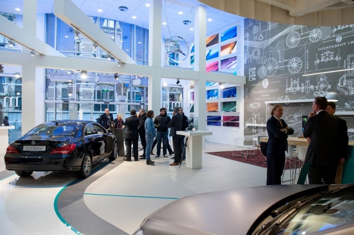 mercedes-benz-pop-up-store-by-buro-loods-the-hague-netherlands-001