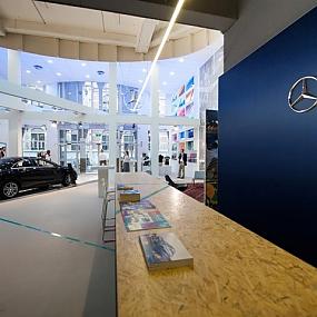 mercedes-benz-pop-up-store-by-buro-loods-the-hague-netherlands-004