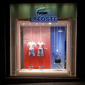 lacoste-windows-paris-02