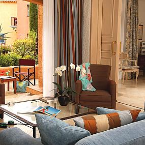 luxury-french-hotel-16