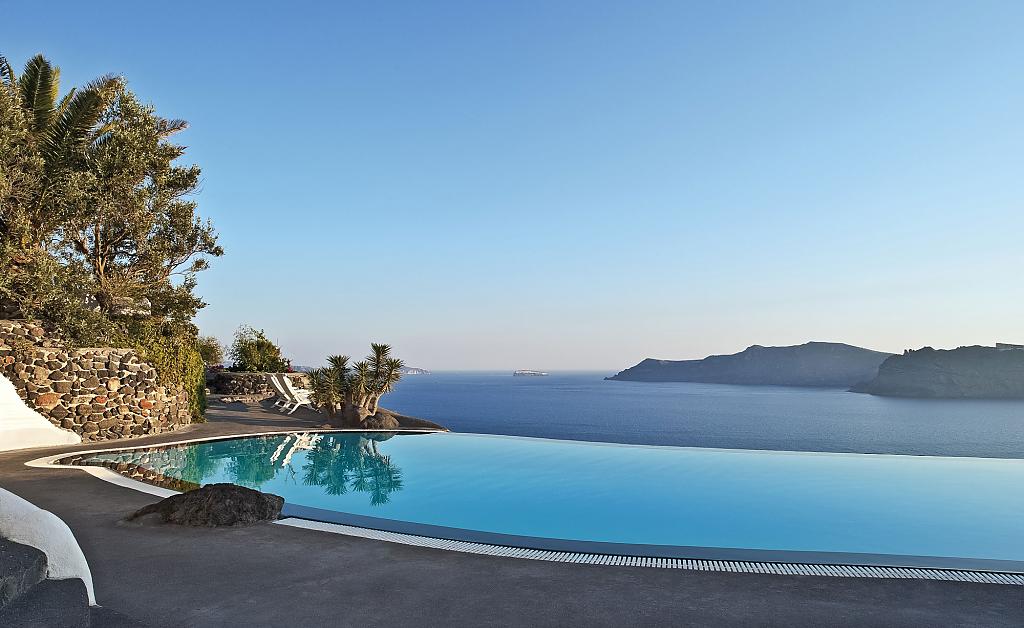 Отель Perivolas Oia Santorini