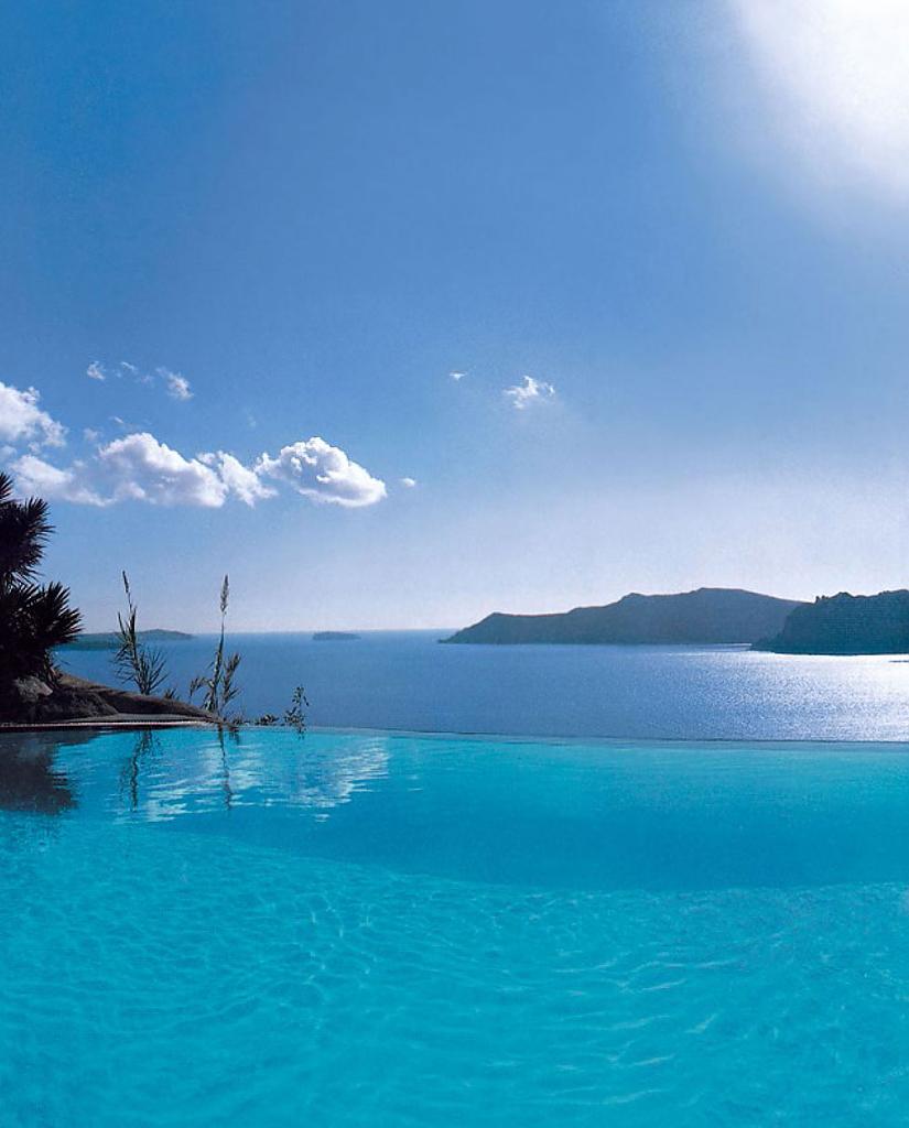 Отель Perivolas Oia Santorini