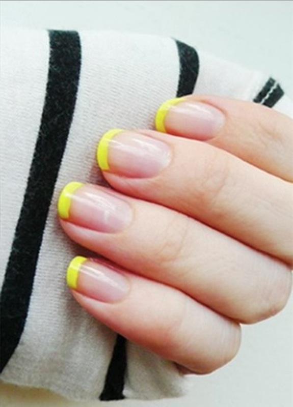 ways-to-rock-neon-nails-02
