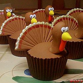 thanksgiving-cupcake-decorating-ideas-10
