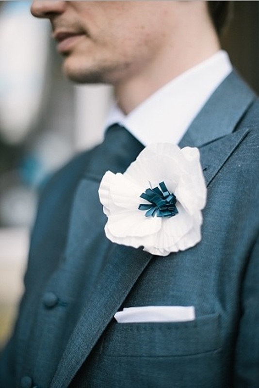 unique-boutonnieres-ideas-for-perfect-and-special-grooms-32