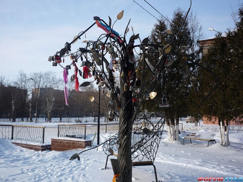 Дерево любви в Луховицах