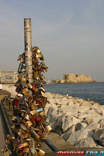 Замочки в Неаполе