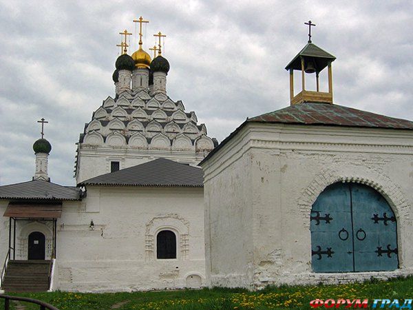 храм с кокошниками в коломне. Смотреть фото храм с кокошниками в коломне. Смотреть картинку храм с кокошниками в коломне. Картинка про храм с кокошниками в коломне. Фото храм с кокошниками в коломне
