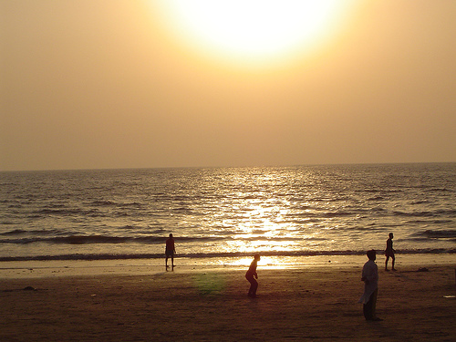 Пляж Мадх