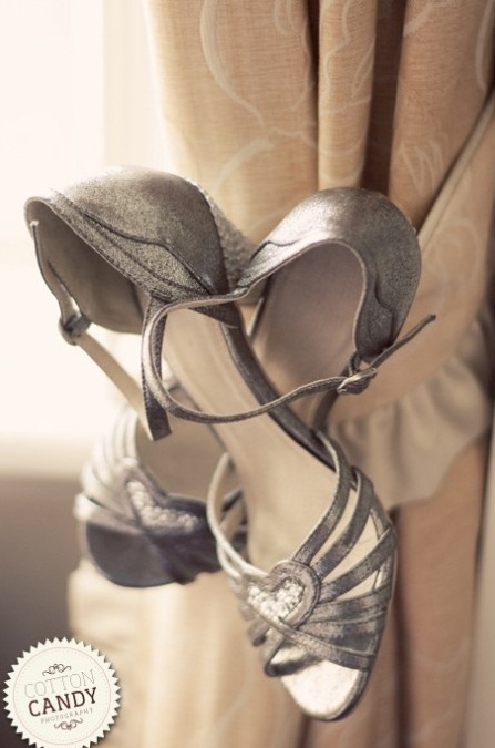 gorgeous-vintage-wedding-shoes
