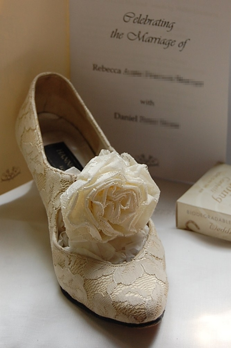 gorgeous-vintage-wedding-shoes