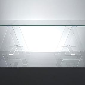 acrylic-furniture-a-sleek-style-03