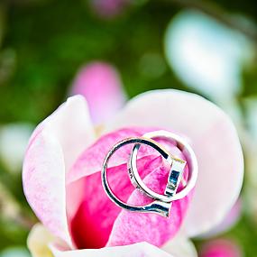 ring-and-flowers-118