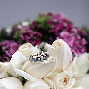 ring-and-flowers-80