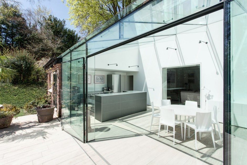 delightful-traditional-house