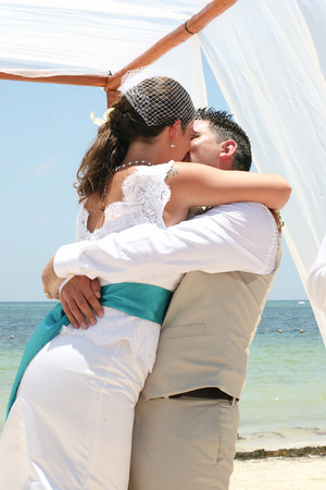 beach-wedding-in-mexico