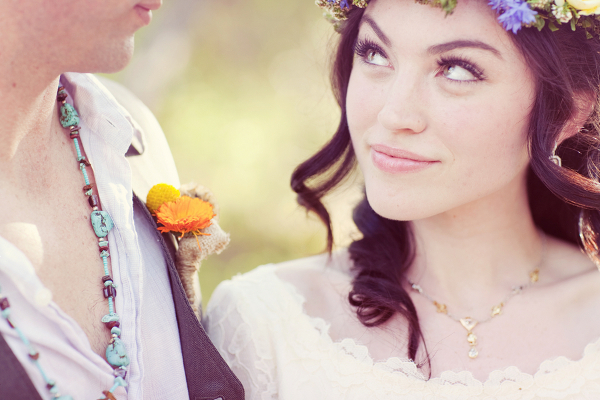 bohemian-vintage-at-a-wedding-12