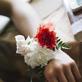 charming-diy-wist-corsage