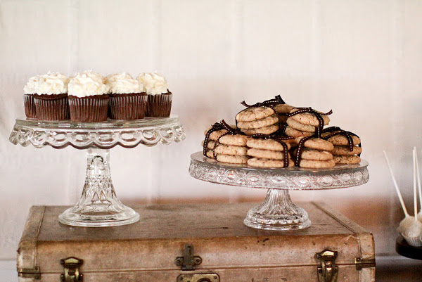 Десертный стол от Jenny Cookies