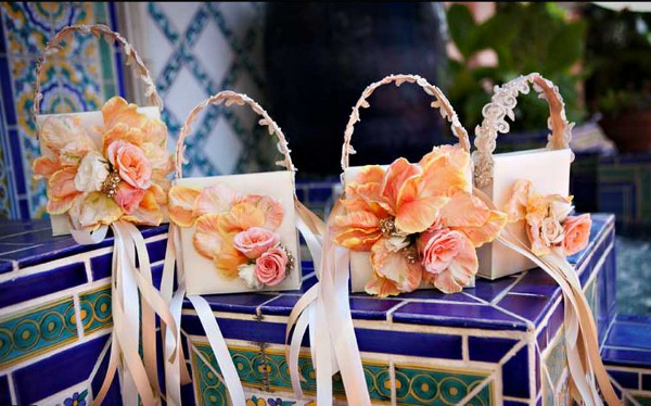 Сумочка для девочки-цветочницы на свадьбе