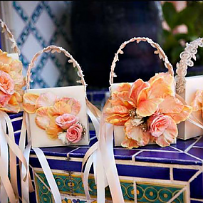 flower-girl-purse-bouquets-3