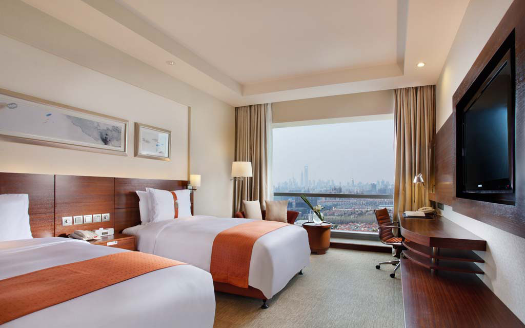 Номер в отеле Holiday Inn Shanghai Pudong Kangqiao