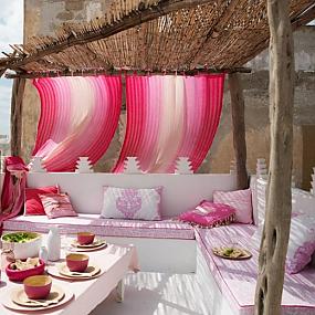 ideas-of-fabric-decor-in-garden-6