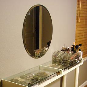 makeup-vanity-from-ikea-parts-2