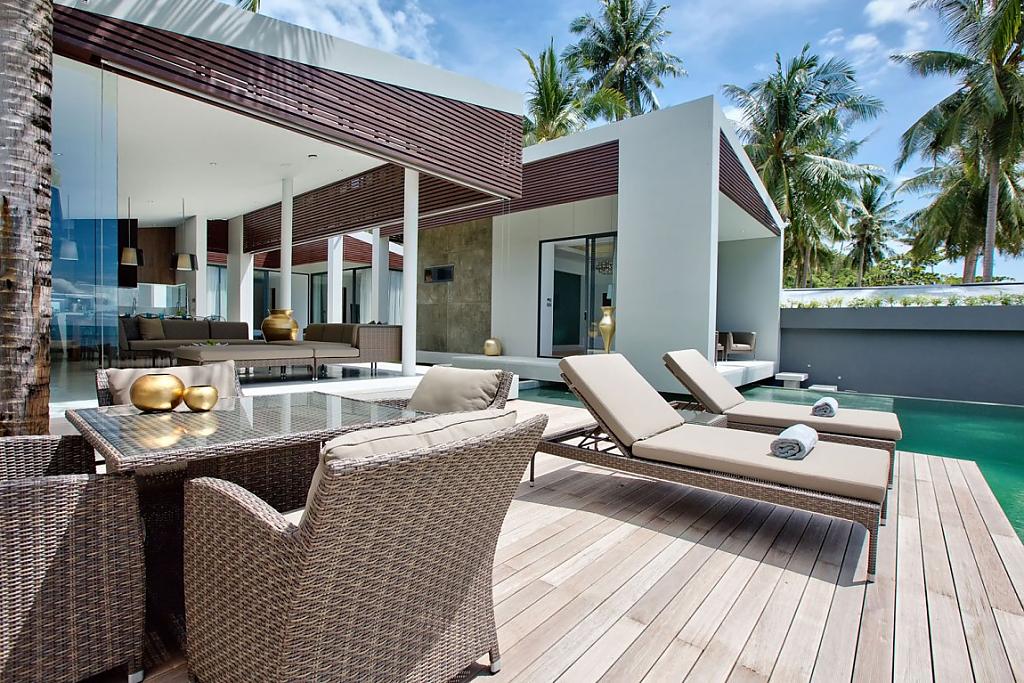 Отель Mandalay Beach Villas