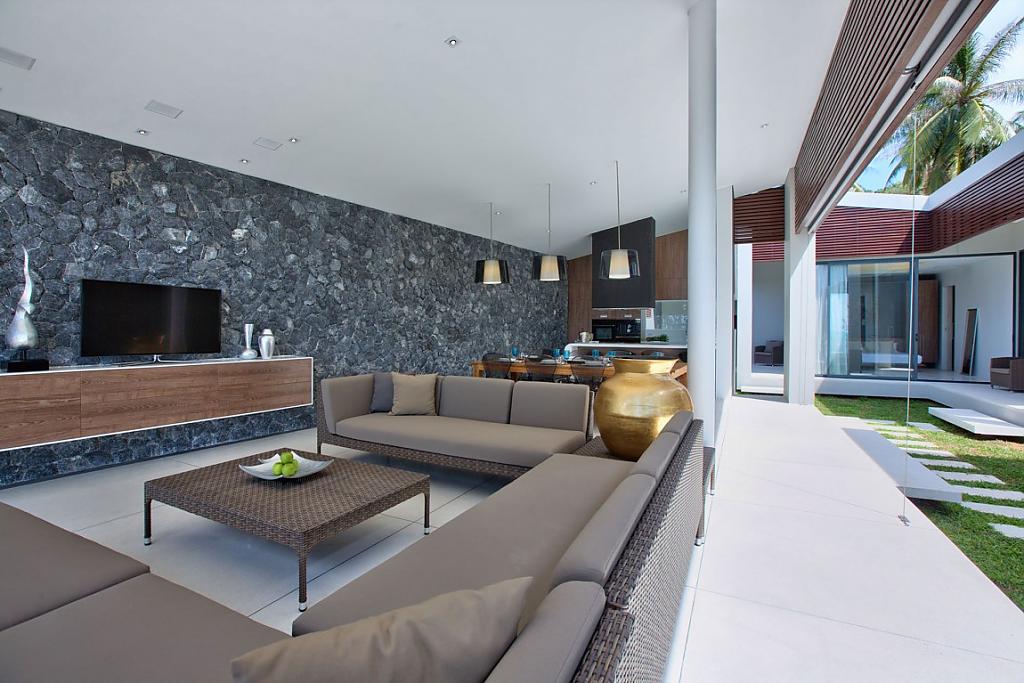 Гостиная в отеле Mandalay Beach Villas