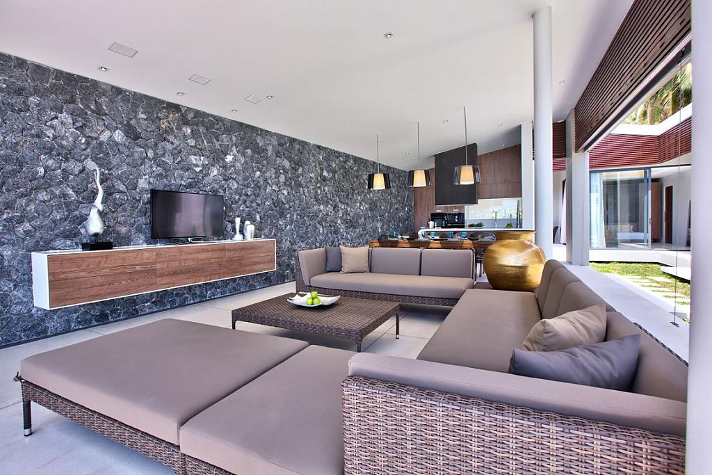 Гостиная в отеле Mandalay Beach Villas