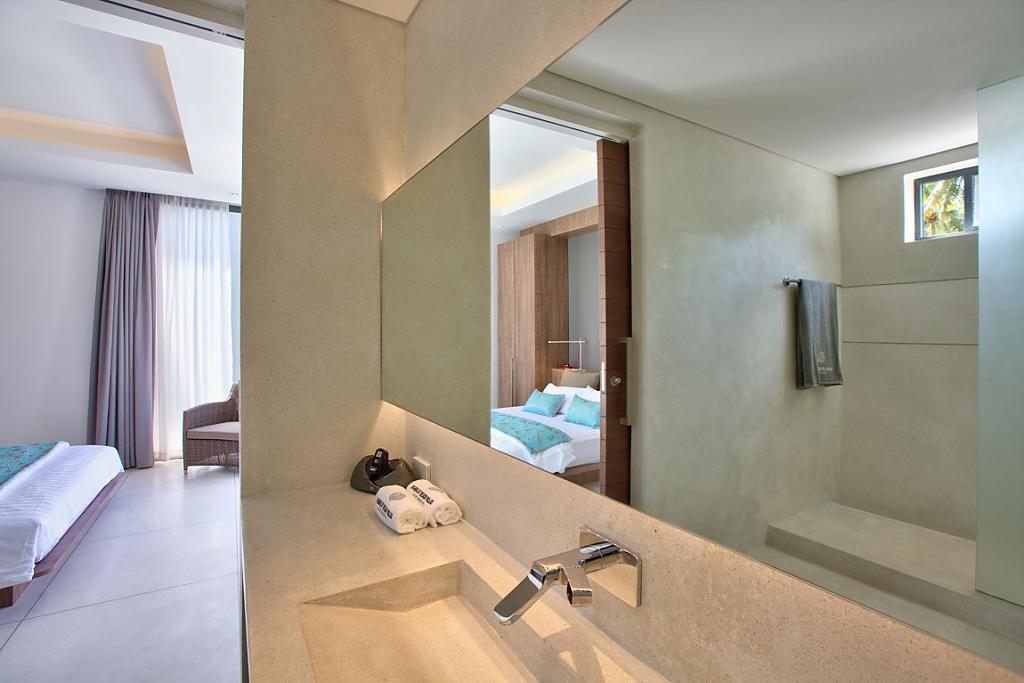 Отель Mandalay Beach Villas