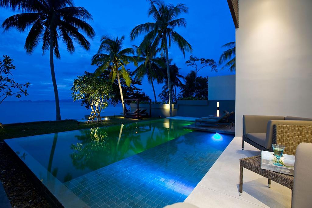 Отель Mandalay Beach Villas