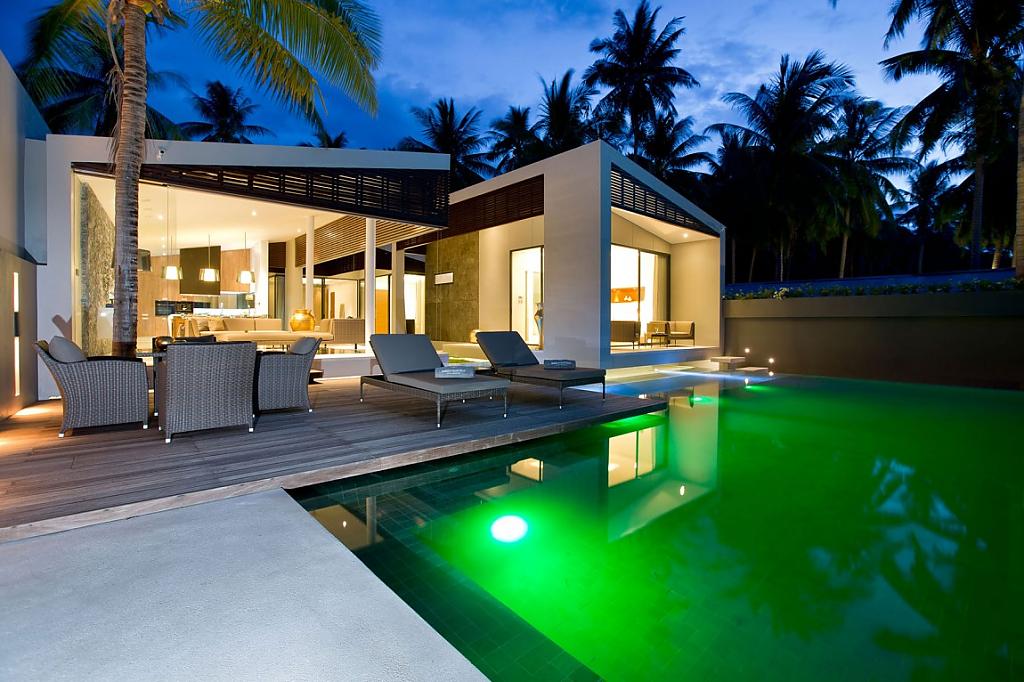 Отель Mandalay Beach Villas